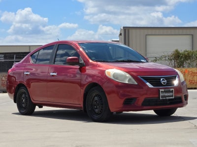 2013 Nissan Versa 1.6 SV