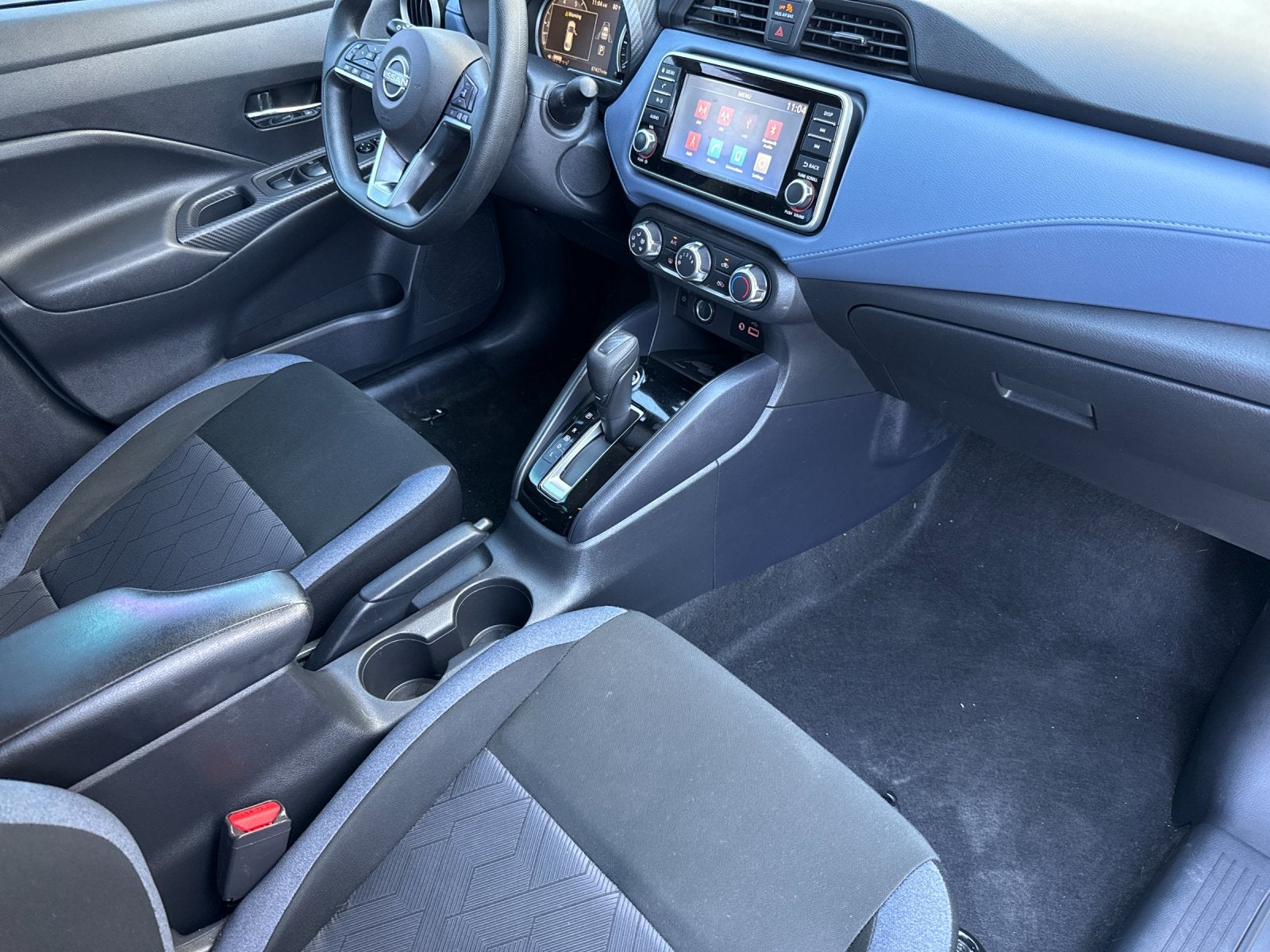 2024 Nissan Versa 1.6 SV
