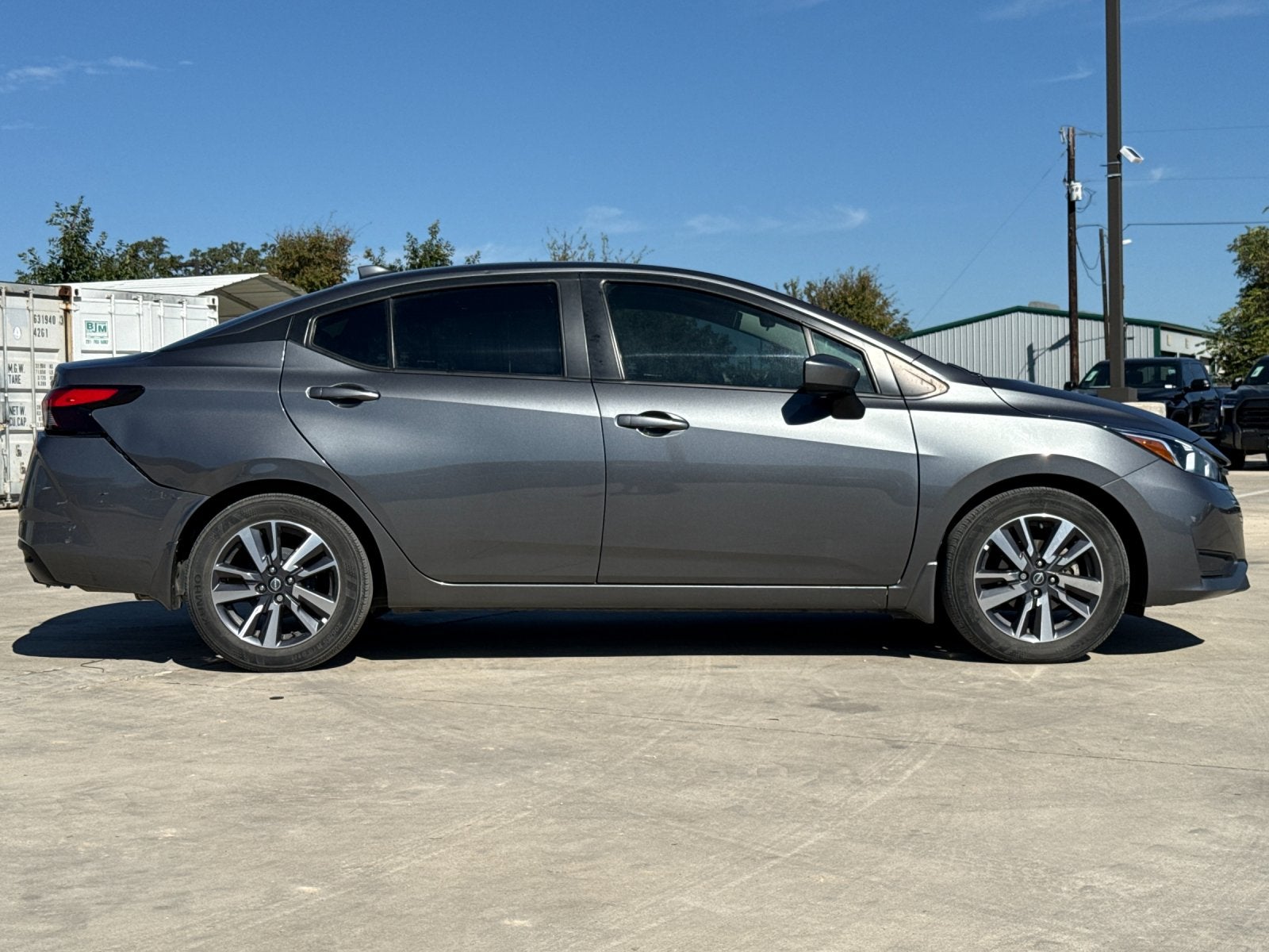 2024 Nissan Versa 1.6 SV