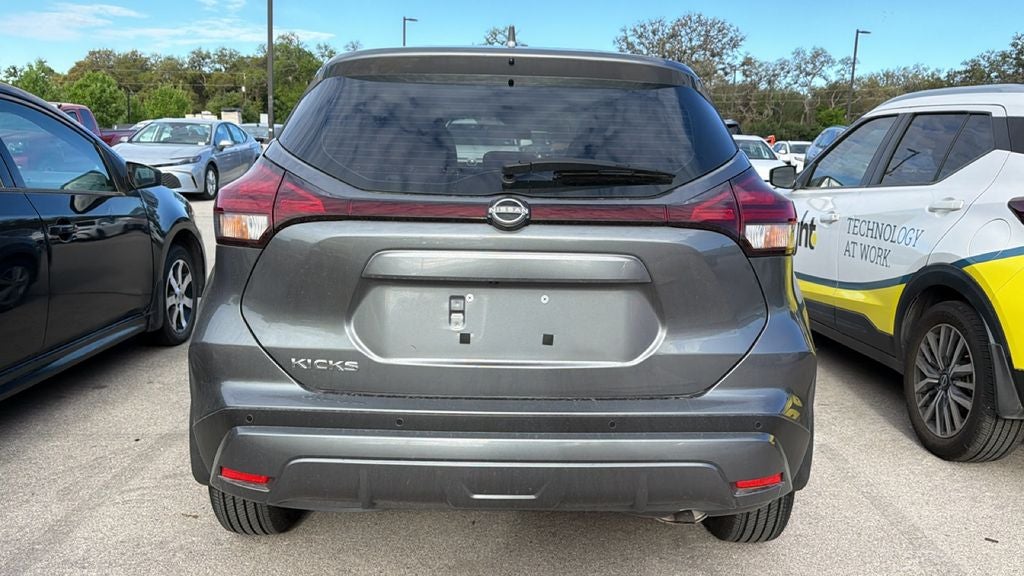 2025 Nissan Kicks Play S