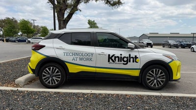 2022 Nissan Kicks SV