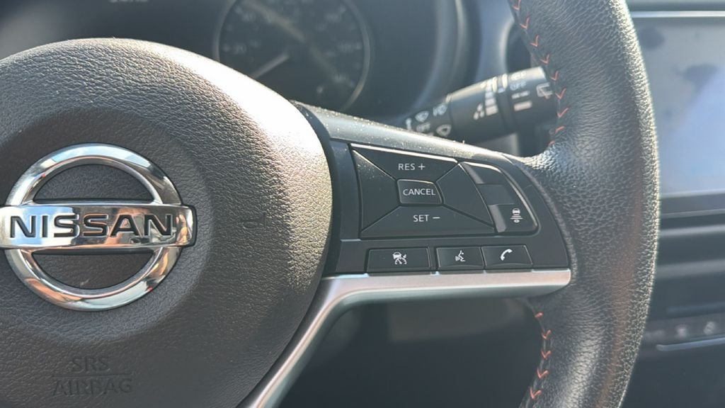 2021 Nissan Kicks SR