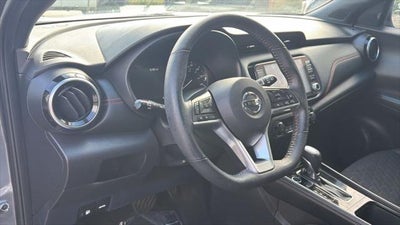 2021 Nissan Kicks SR