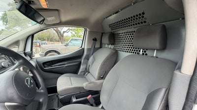 2017 Nissan NV200 SV