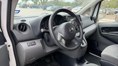 2017 Nissan NV200 SV