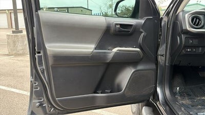 2022 Toyota Tacoma SR5 V6