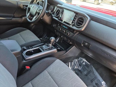 2022 Toyota Tacoma TRD Sport V6