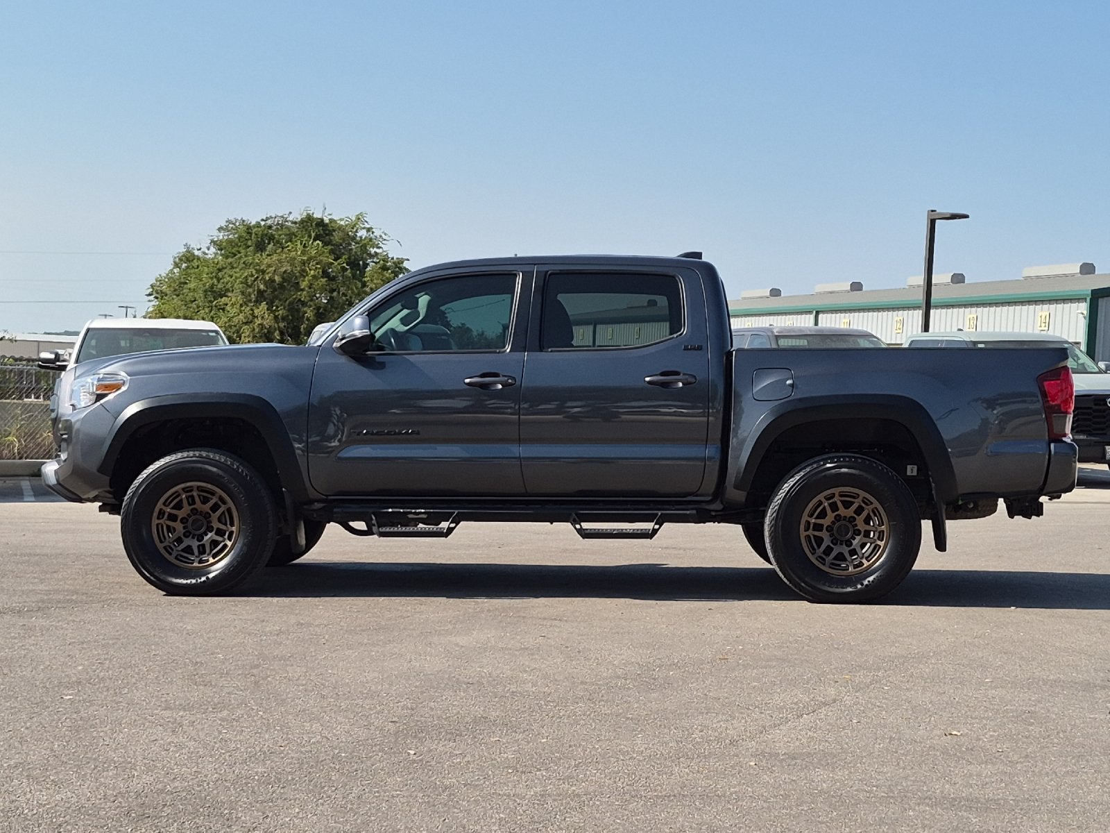 2023 Toyota Tacoma Trail Edition V6