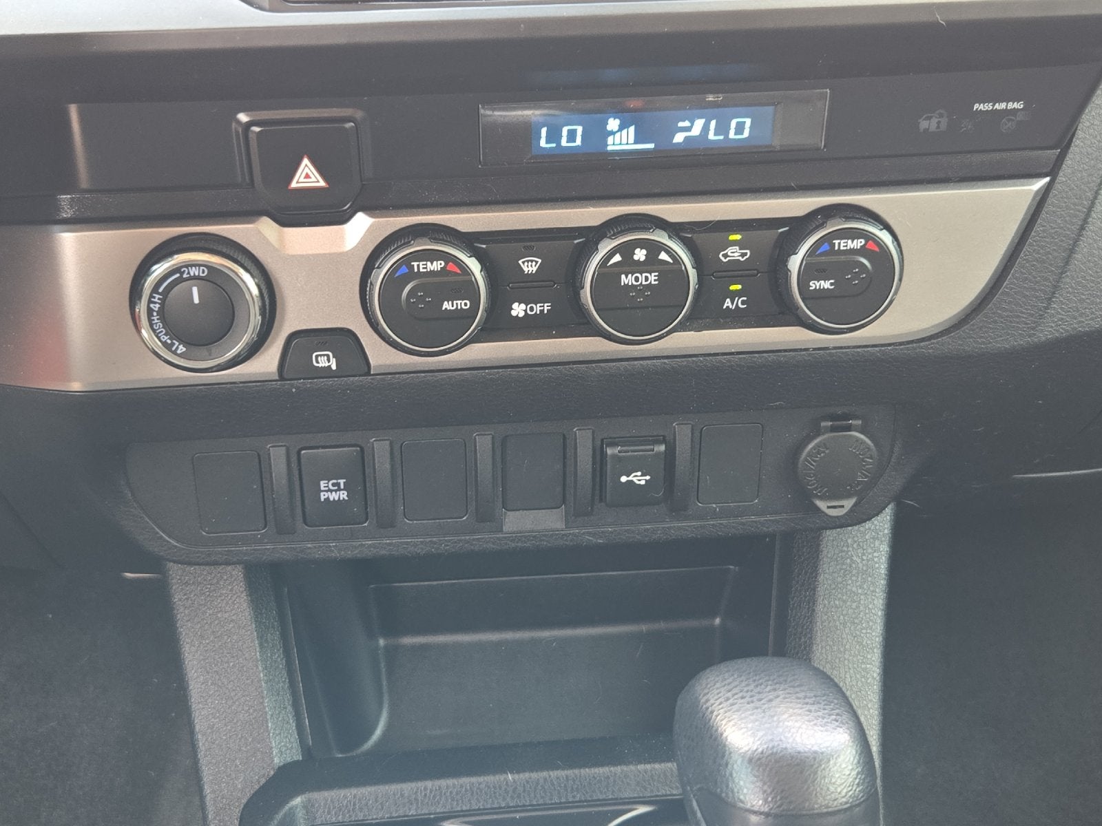 2023 Toyota Tacoma SR V6