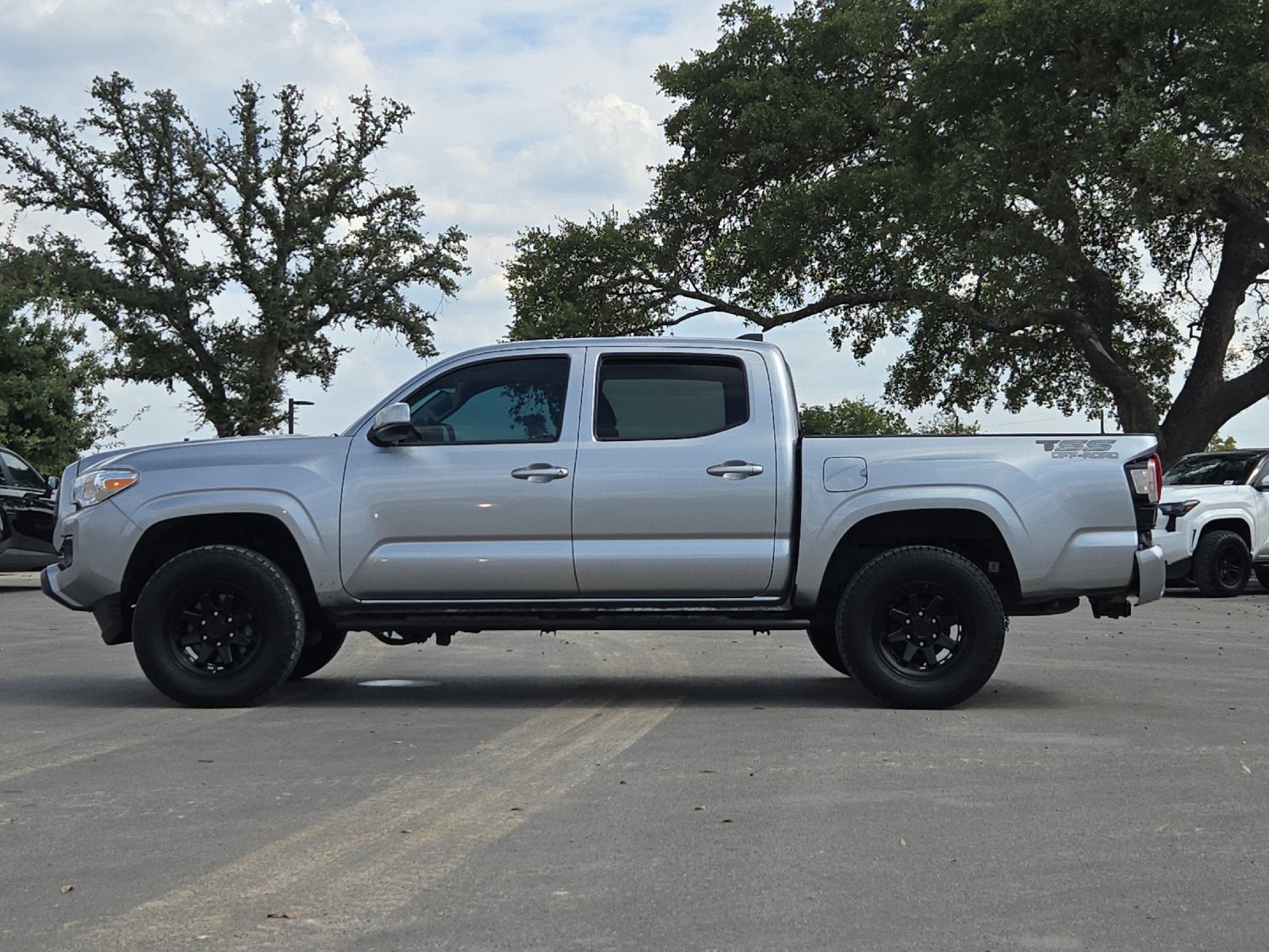 2023 Toyota Tacoma SR V6