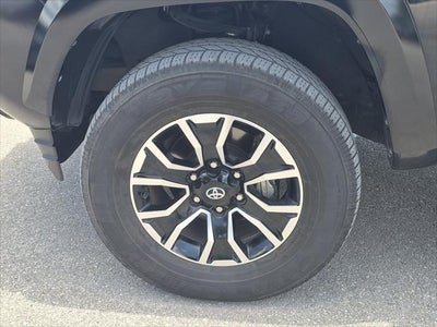 2022 Toyota Tacoma TRD Sport V6