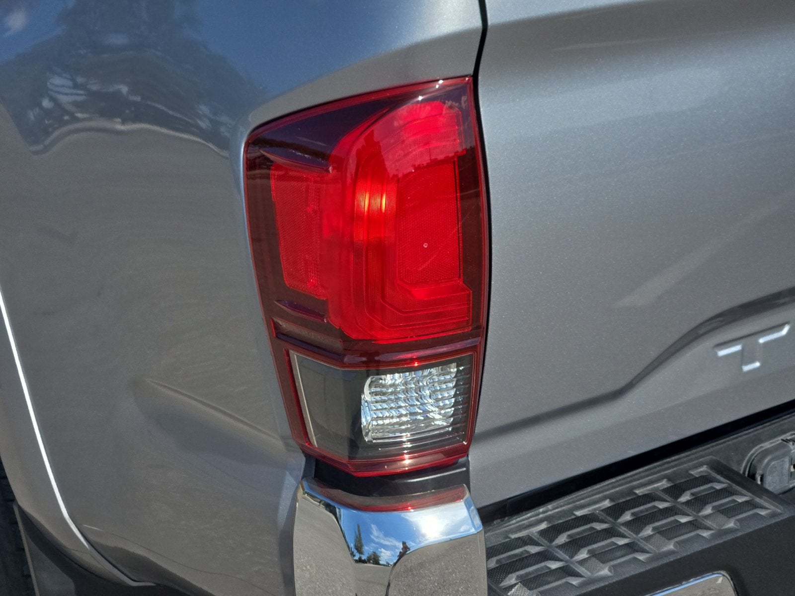 2021 Toyota Tacoma SR5 V6