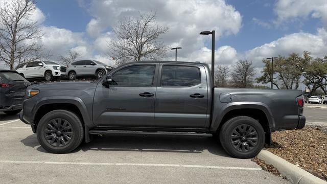 2023 Toyota Tacoma Limited V6