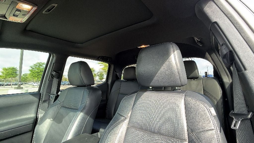 2022 Toyota Tacoma Limited V6