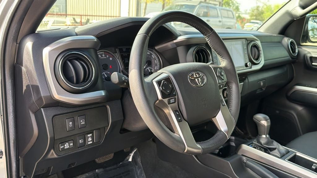 2022 Toyota Tacoma Limited V6