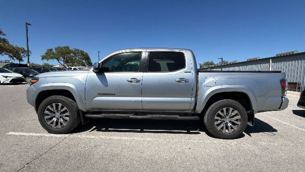 2022 Toyota Tacoma Limited V6