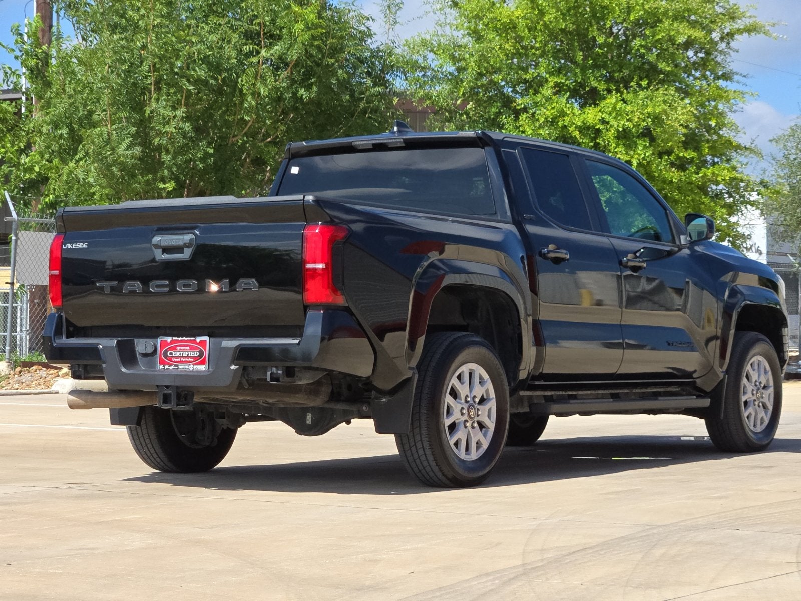 2024 Toyota Tacoma SR5
