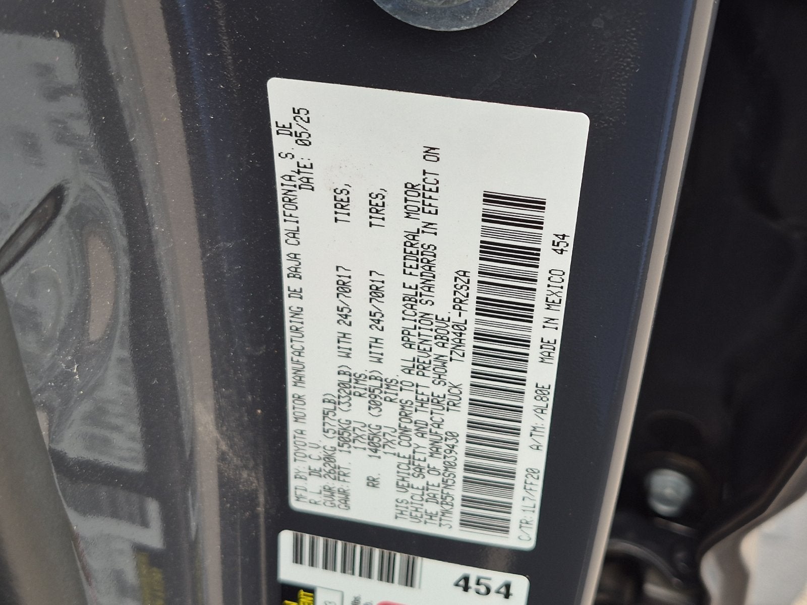 2025 Toyota Tacoma SR5