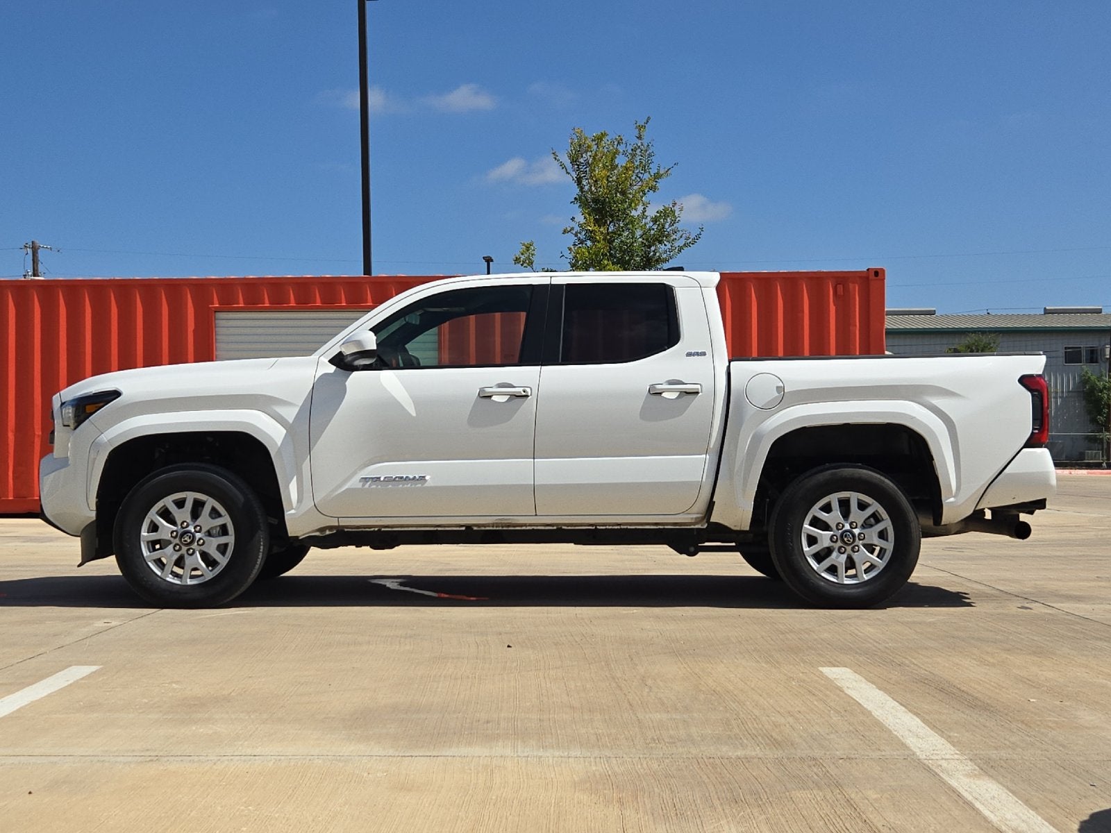 2025 Toyota Tacoma SR5