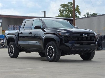 2025 Toyota Tacoma TRD Off-Road