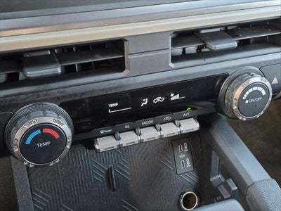 2025 Toyota Tacoma SR5