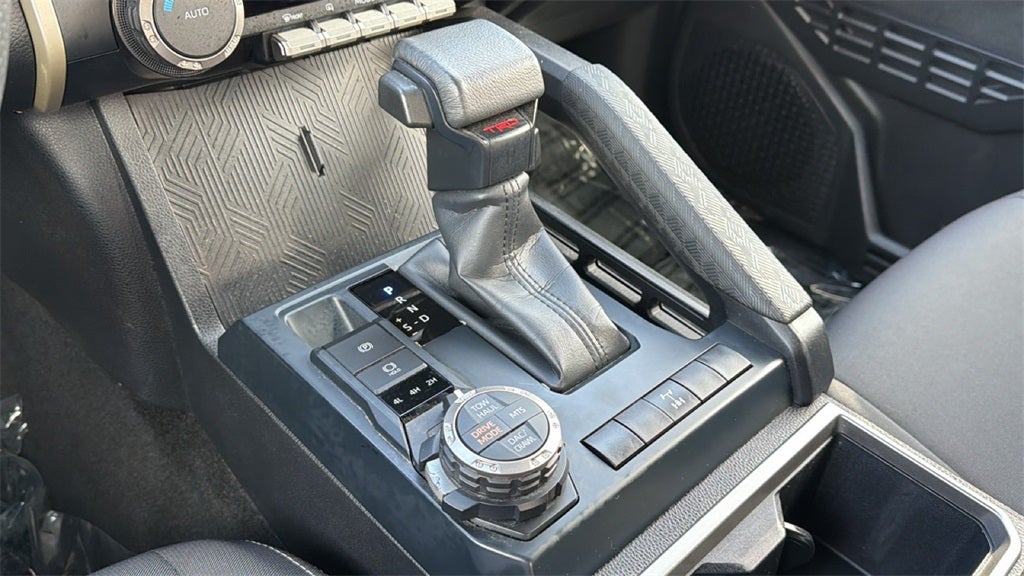 2025 Toyota Tacoma TRD Off-Road