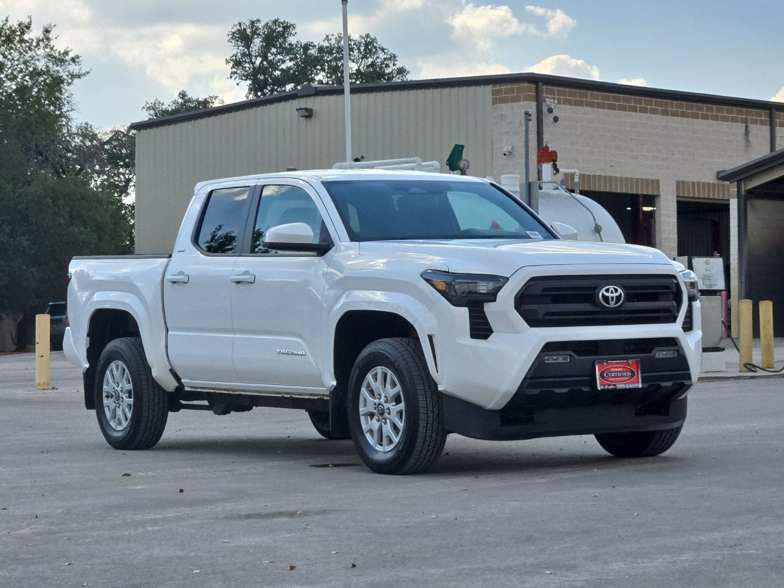 2025 Toyota Tacoma SR5