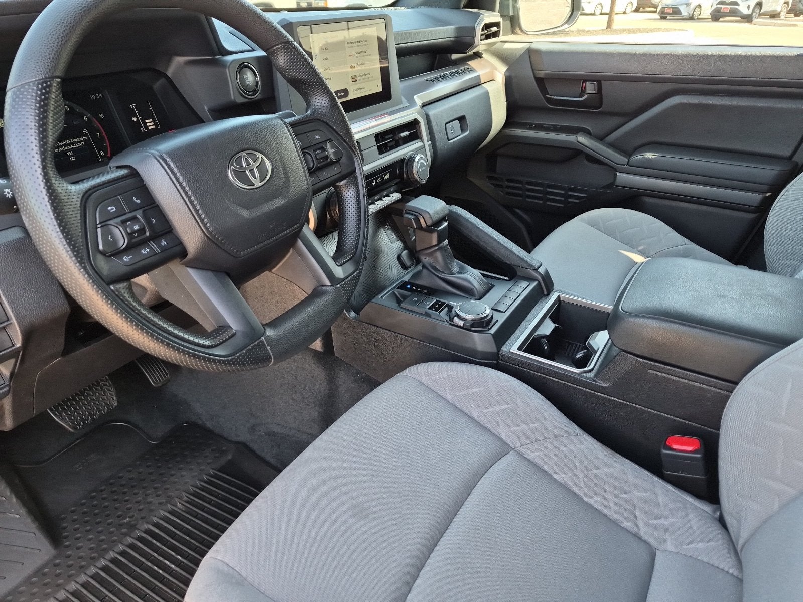 2025 Toyota Tacoma SR5