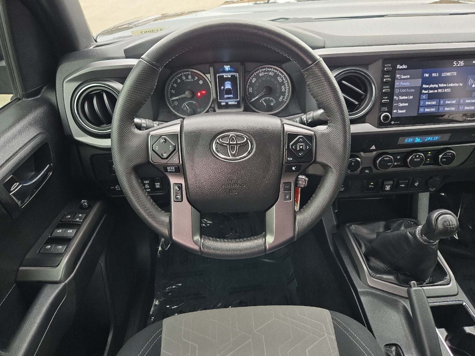2022 Toyota Tacoma TRD Sport V6