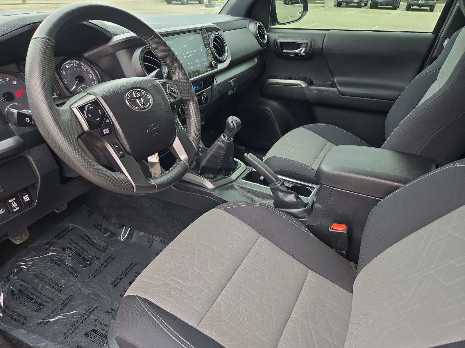 2022 Toyota Tacoma TRD Sport V6