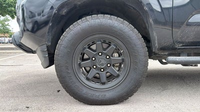 2023 Toyota Tacoma SR V6