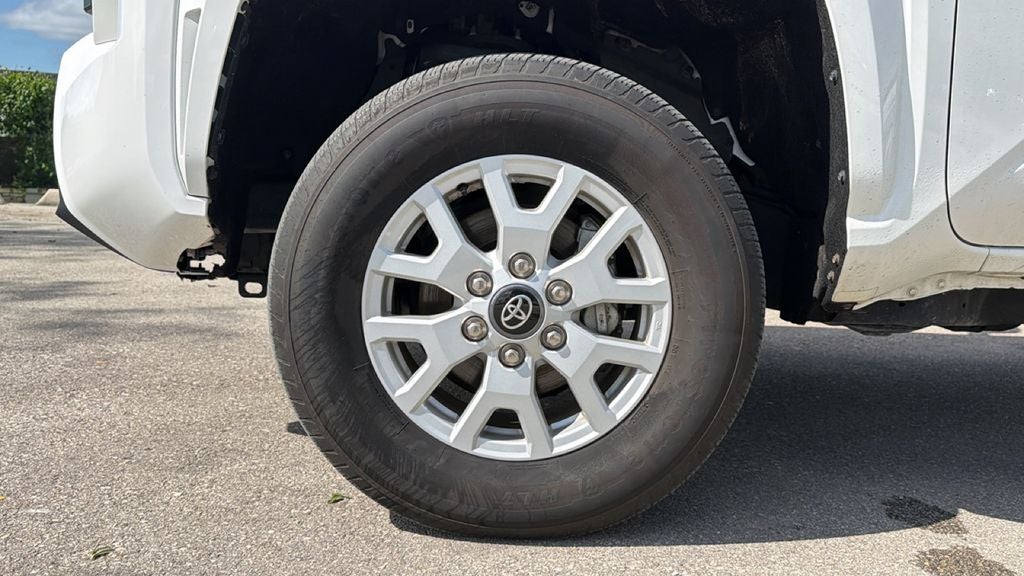 2024 Toyota Tacoma SR5