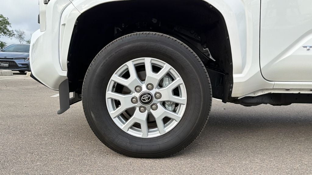 2025 Toyota Tacoma SR5