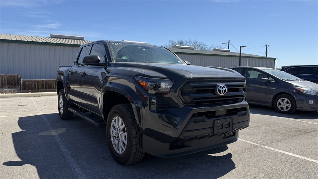 2025 Toyota Tacoma SR