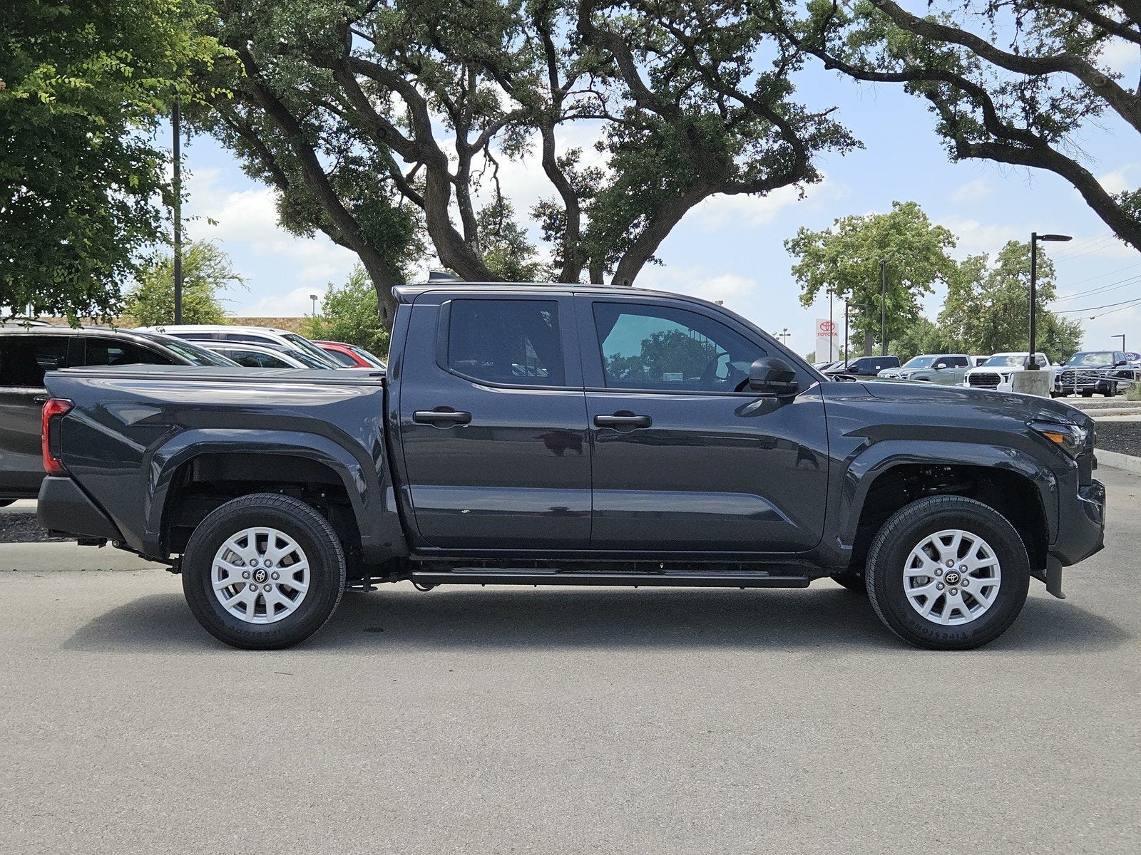 2025 Toyota Tacoma SR