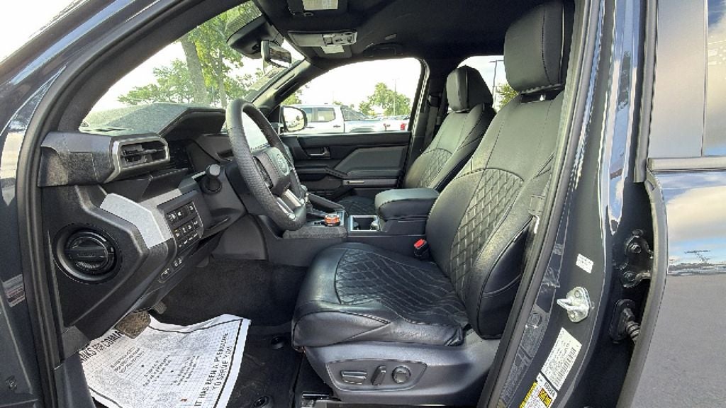 2025 Toyota Tacoma Hybrid Trailhunter