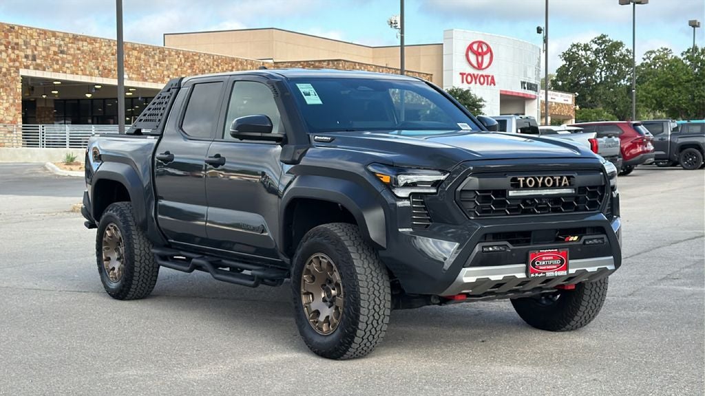 2025 Toyota Tacoma Hybrid Trailhunter