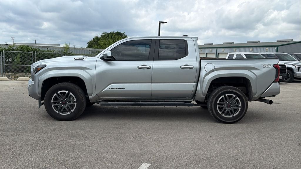 2025 Toyota Tacoma Hybrid TRD Sport