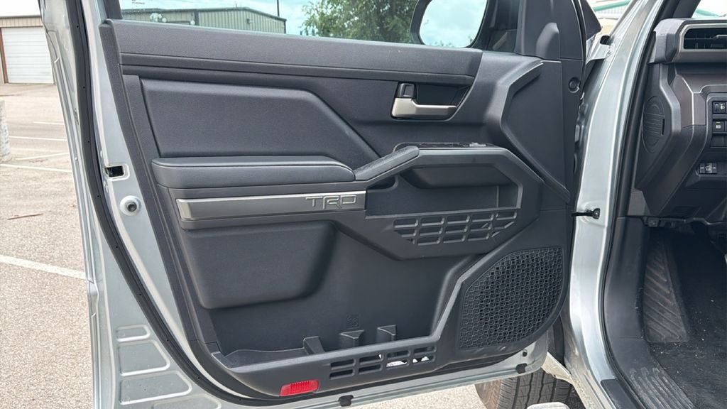 2025 Toyota Tacoma Hybrid TRD Sport