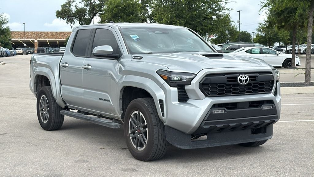2025 Toyota Tacoma Hybrid TRD Sport
