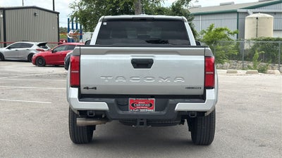 2025 Toyota Tacoma Hybrid TRD Sport