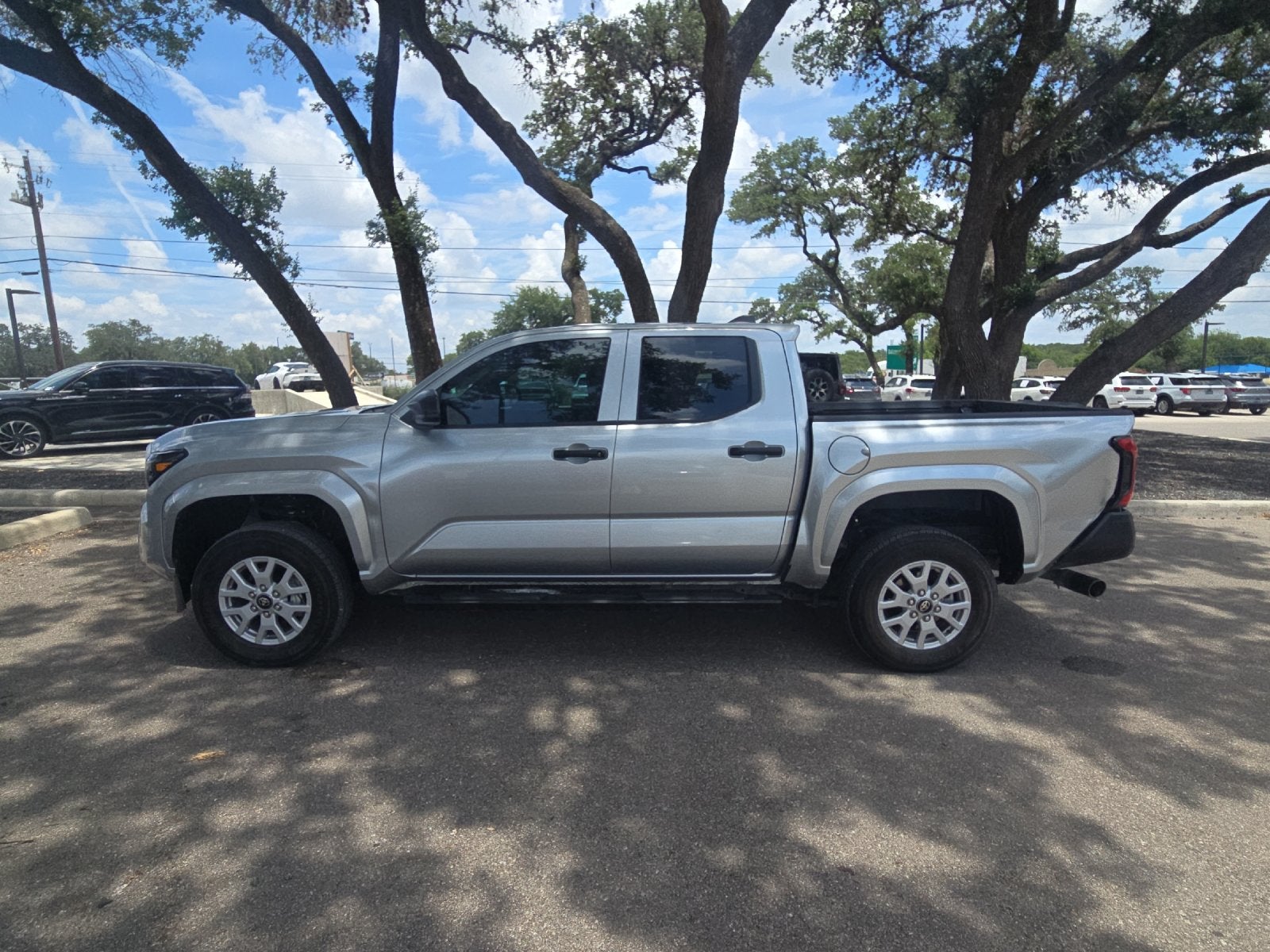 2025 Toyota Tacoma SR