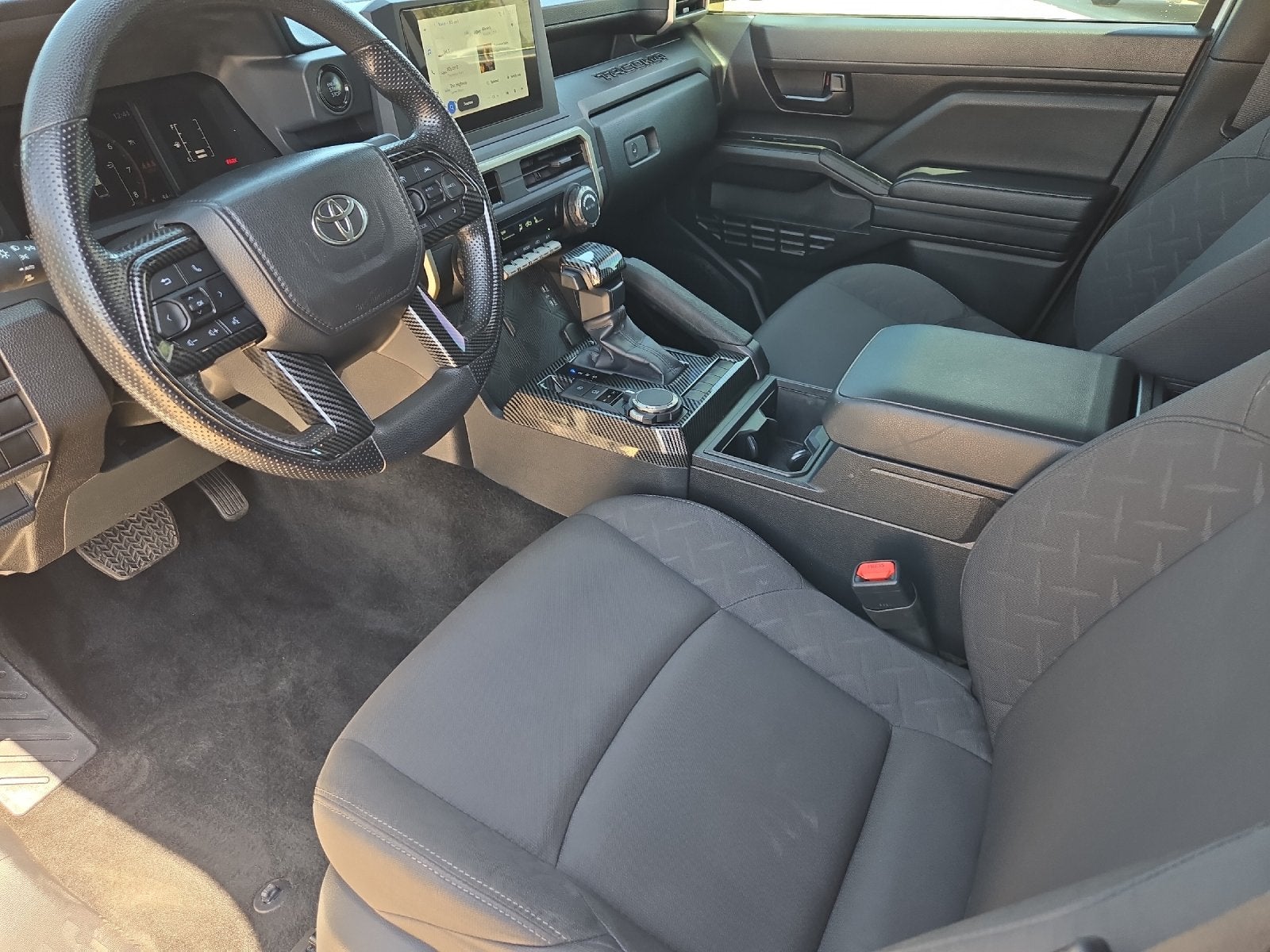 2025 Toyota Tacoma SR