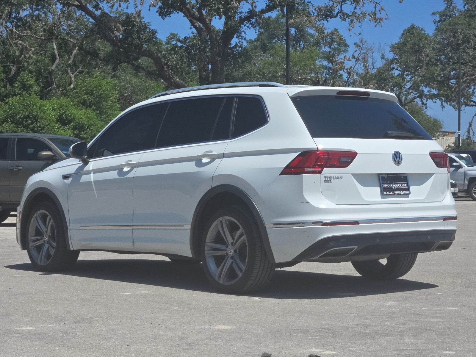 2019 Volkswagen Tiguan 2.0T SEL