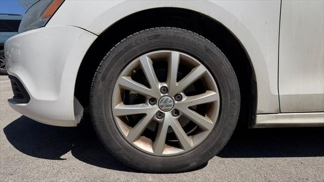 2013 Volkswagen Jetta 2.5L SE Convenience & Sunroof