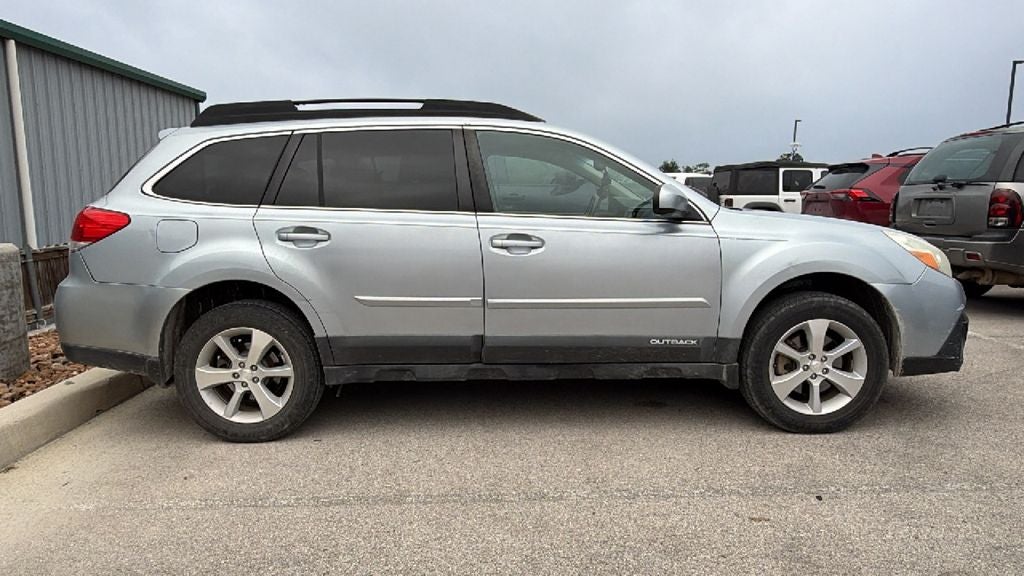2013 Subaru Outback 3.6R Limited