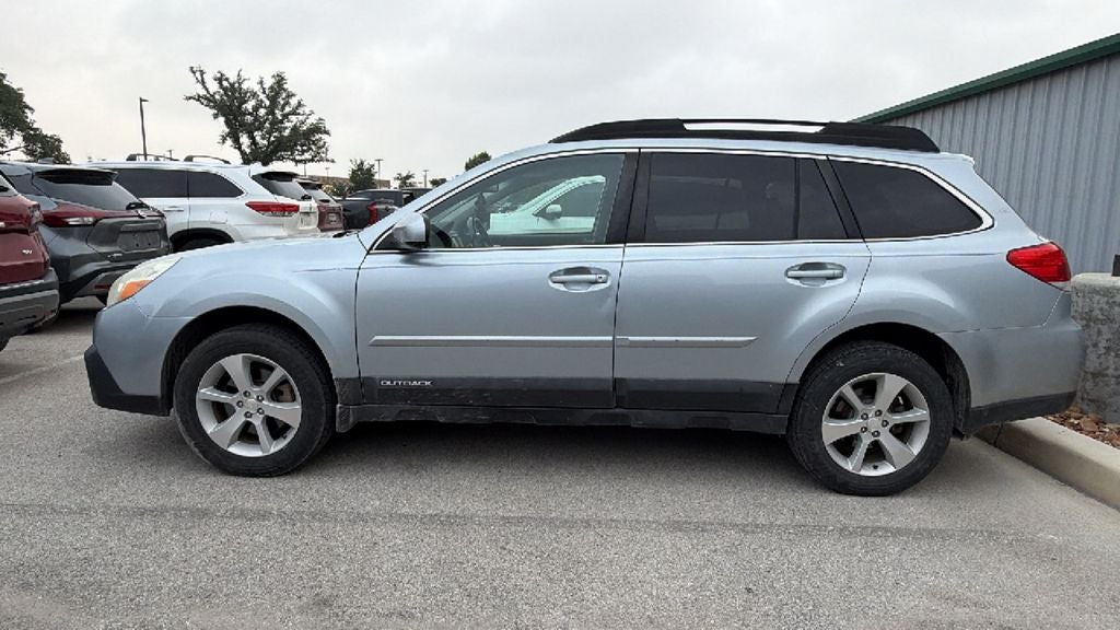 2013 Subaru Outback 3.6R Limited