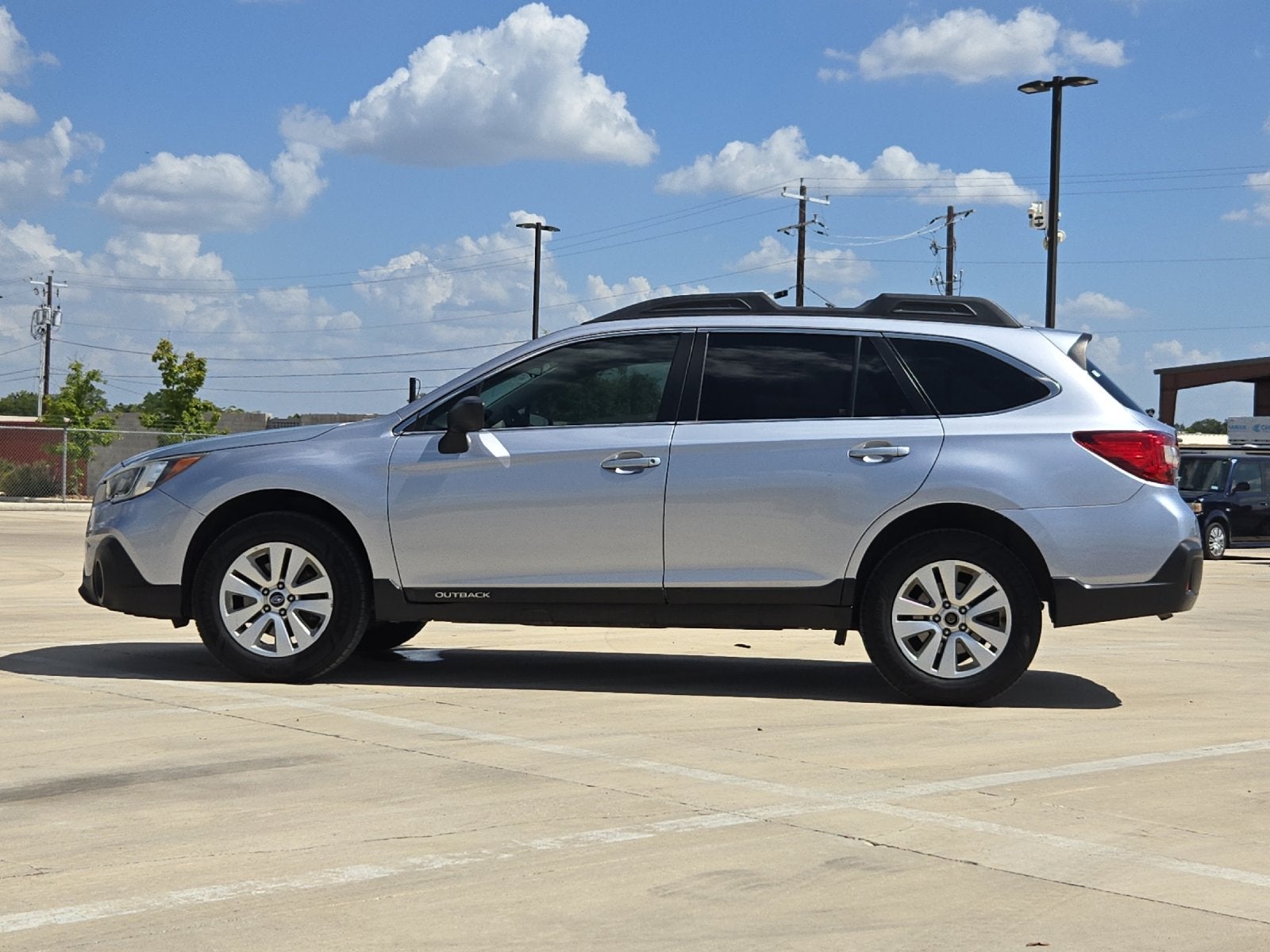 2019 Subaru Outback 2.5i