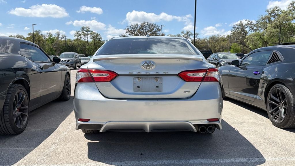 2019 Toyota Camry SE