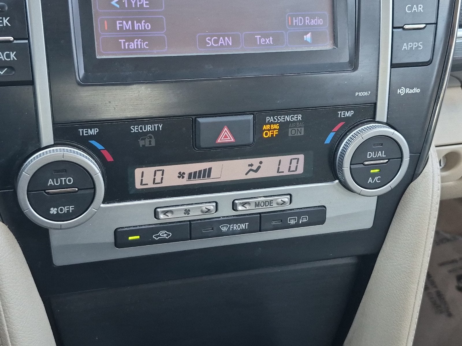 2012 Toyota Camry Hybrid XLE